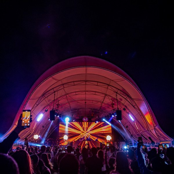 Whats On (29) | Café del Mar Bali